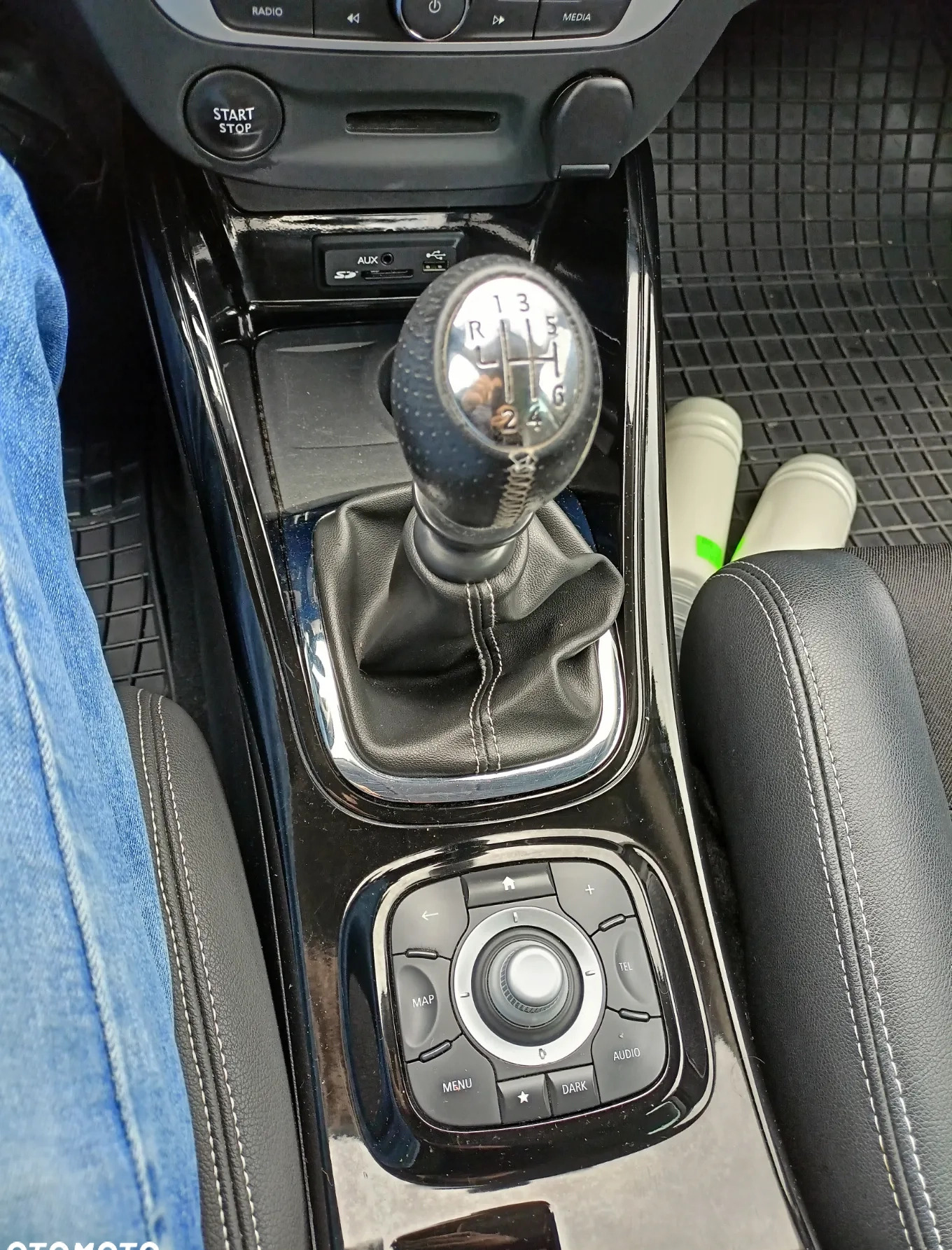 Renault Megane cena 32500 przebieg: 217500, rok produkcji 2014 z Niepołomice małe 529